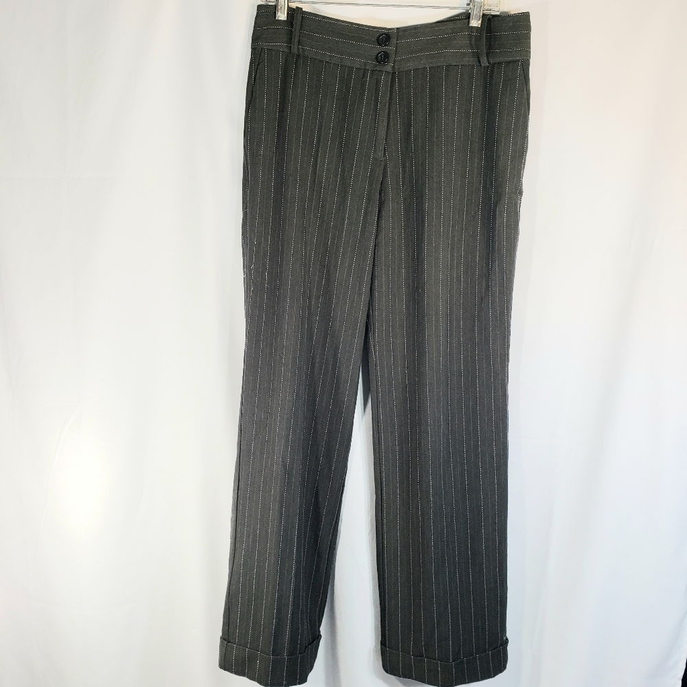 Ninety Grey w/Pink Pin Stripes Cuffed Dress Pants / Slacks Size 8